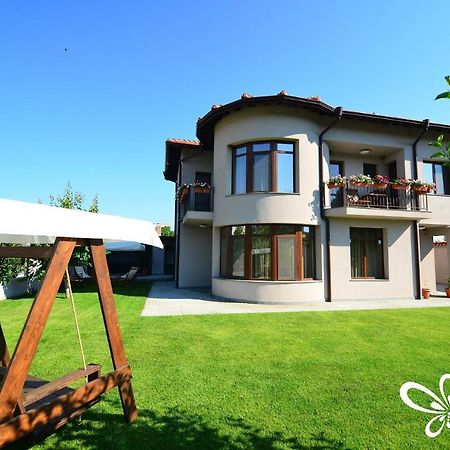 Katerina Guest House Kocherinovo Luaran gambar